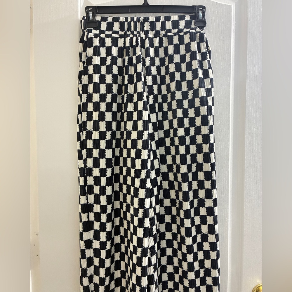 SHEIN Black and White Checkered Wide Leg Pants